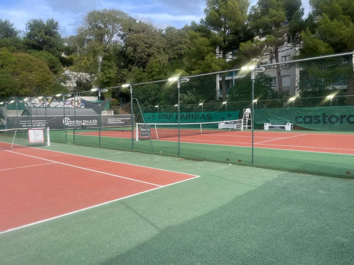 Éclairage Terrain Sportif - EGSL Marseille