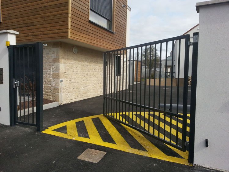 Portail Battant Automatique - EGSL Marseille Aix-en-Provence